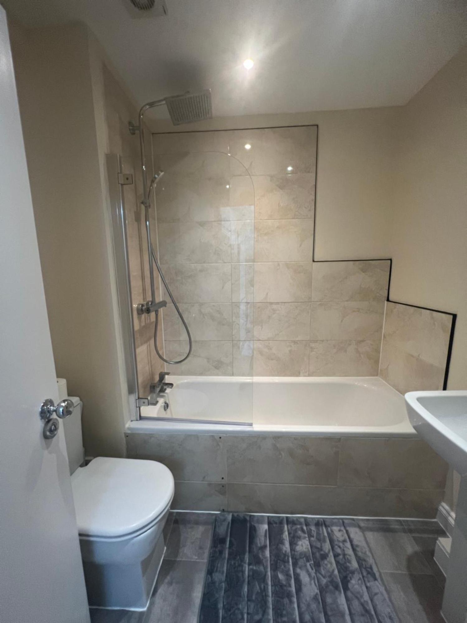 Beautiful One Bedroom Close To Harrods Appartamento
